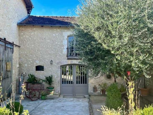 7 bedroom Country House in Condom