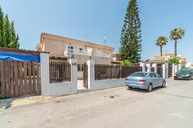 3 bedroom Semi Detached House in Playa Flamenca