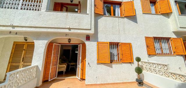 2 bedroom Town House in Playa Flamenca