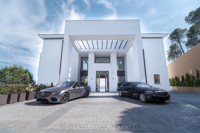 12 bedroom Villa in Marbella