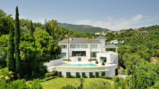 5 bedroom Villa in Benahavis