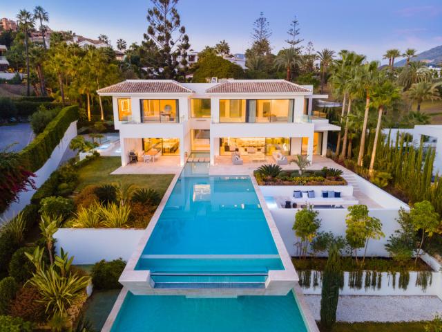 6 bedroom Villa in Marbella