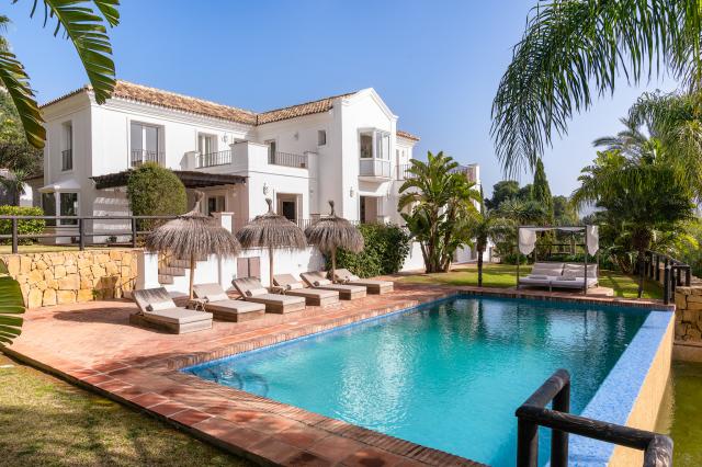 6 bedroom Villa in Marbella