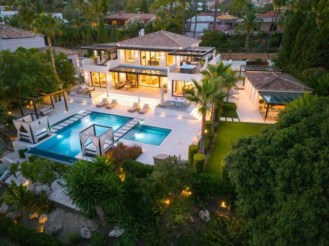 5 bedroom Villa in Marbella