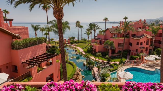 3 bedroom Apartment in Estepona