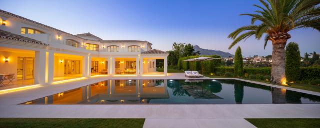 6 bedroom Villa in Marbella