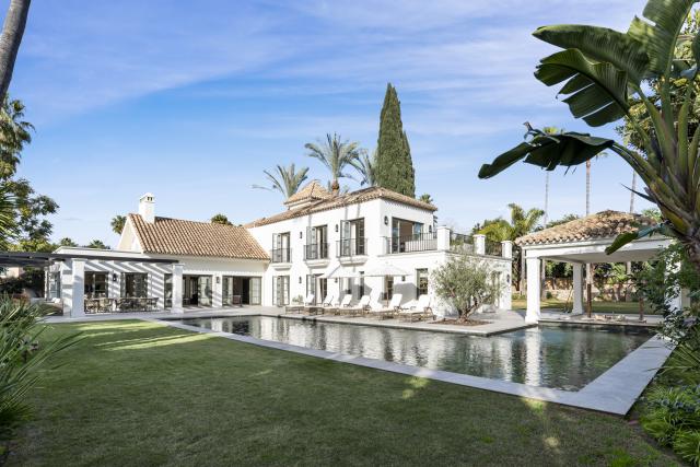 6 bedroom Villa in Marbella