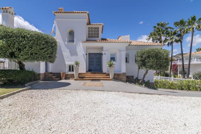 5 bedroom Villa in Benahavis