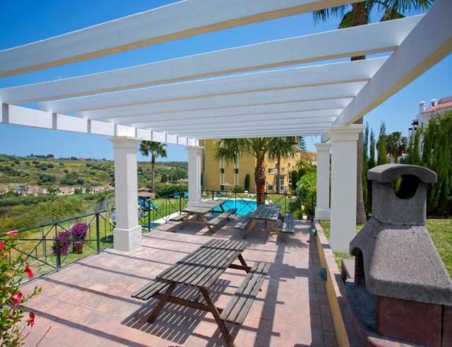 3 bedroom Apartment in Estepona