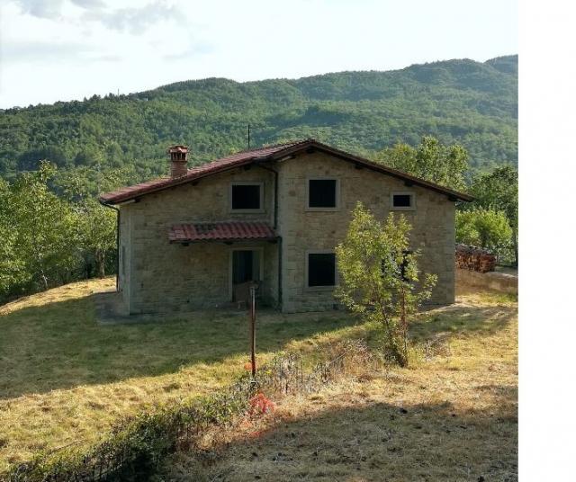 2 bedroom Detached House in Talla