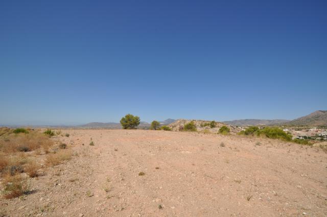 Land for sale in Macisvenda