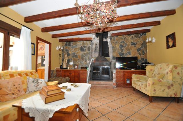 4 bedroom Village House in Chinorlet