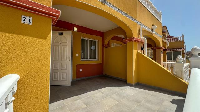 2 bedroom HOUSE in ORIHUELA COSTA