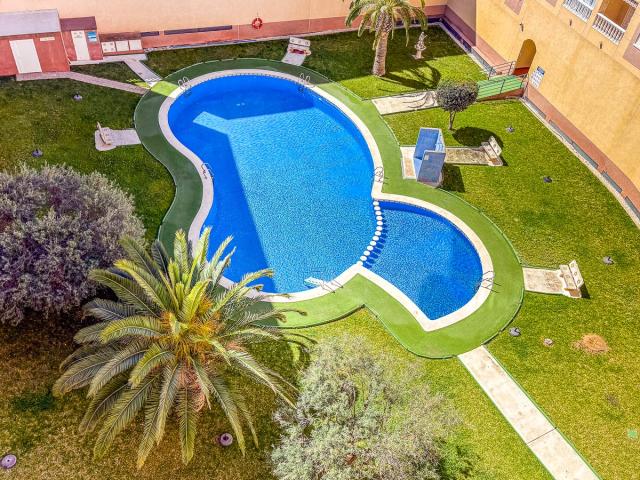 2 bedroom APARTMENT in TORREVIEJA