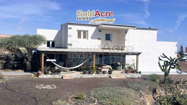 4 bedroom Villa in El Time