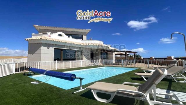 3 bedroom Villa in Antigua