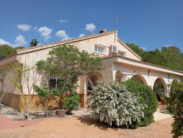 3 bedroom Villa in Yecla