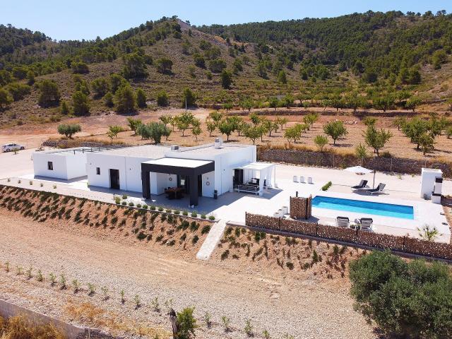 3 bedroom Villa in Hondon de las Nieves