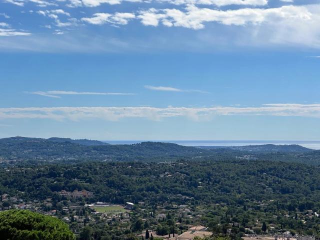3 bedroom Apartment in Grasse