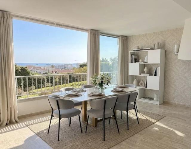 3 bedroom Apartment in Antibes