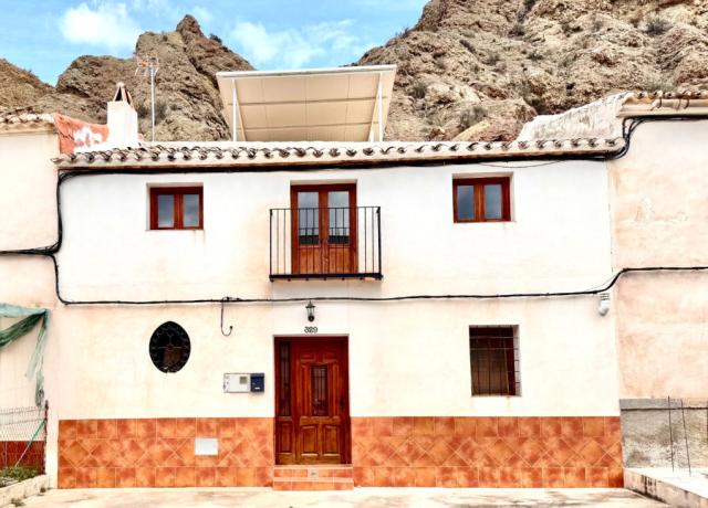 3 bedroom Town House in Blanca