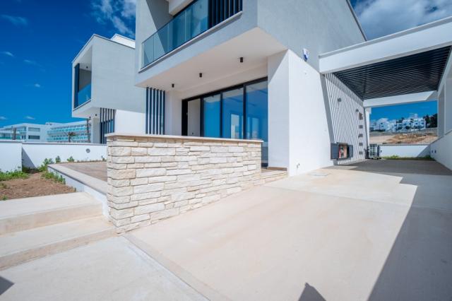 3 bedroom Detached Villa in Chloraka