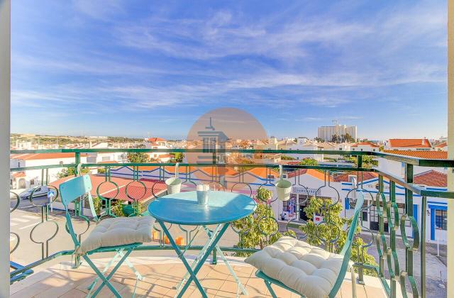 2 bedroom Apartment in Altura