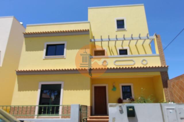 4 bedroom Villa in Olhão