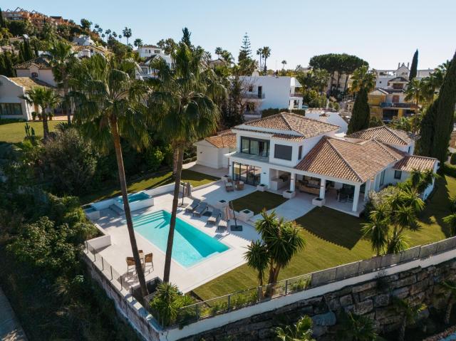 5 bedroom Villa in Marbella