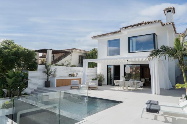 5 bedroom Villa in Marbella