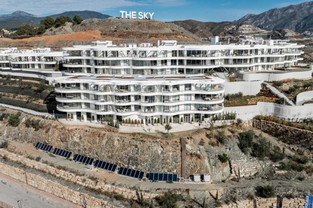 2 bedroom Apartment in Benahavis