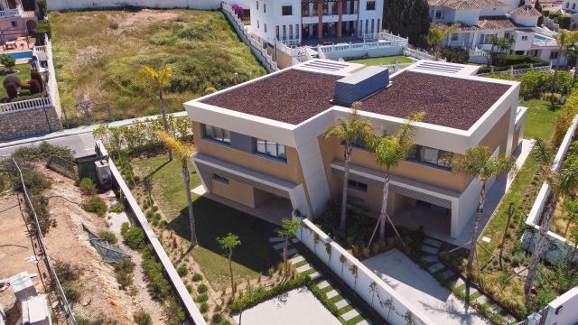 4 bedroom Semi in Mijas