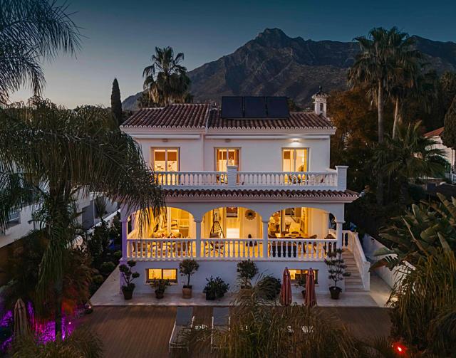 4 bedroom Villa in Marbella