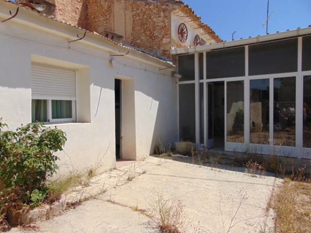 Land for sale in Barbarroja