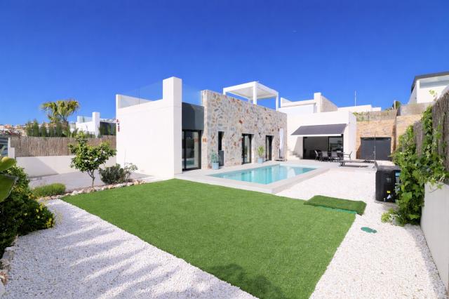 3 bedroom Detached Villa in Algorfa