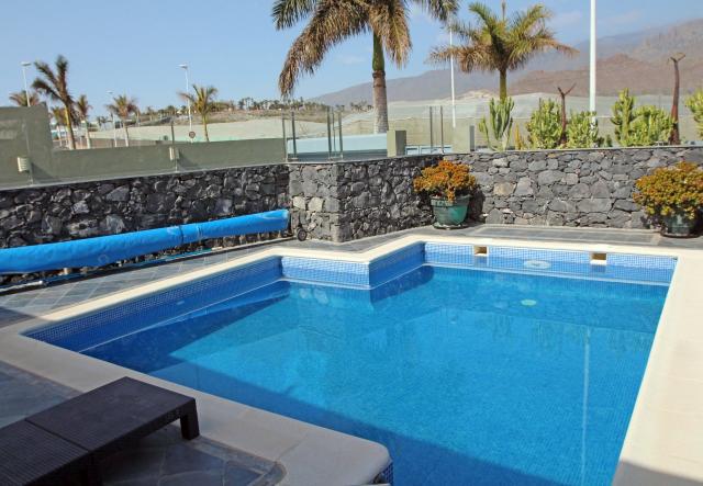 3 bedroom Penthouse in Playa de Las Americas