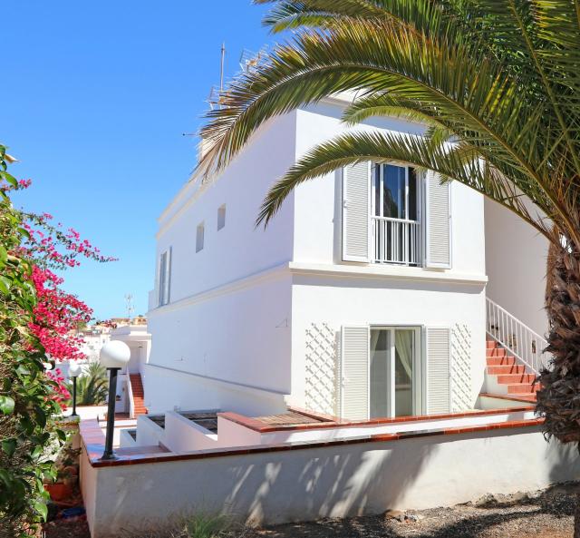 2 bedroom Apartment in Callao Salvaje