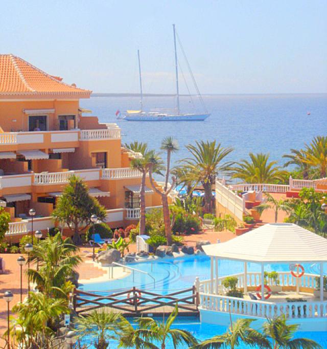 2 bedroom Penthouse in Playa de Las Americas