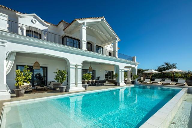 7 bedroom House - Detached Villa in Marbella