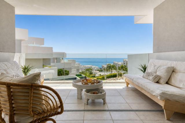 3 bedroom Apartment - Middle Floor Apartment in La Duquesa