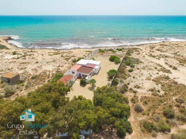 5 bedroom villa in ÁGUILAS