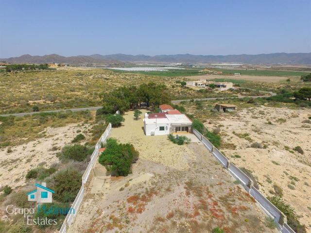 5 bedroom villa in ÁGUILAS