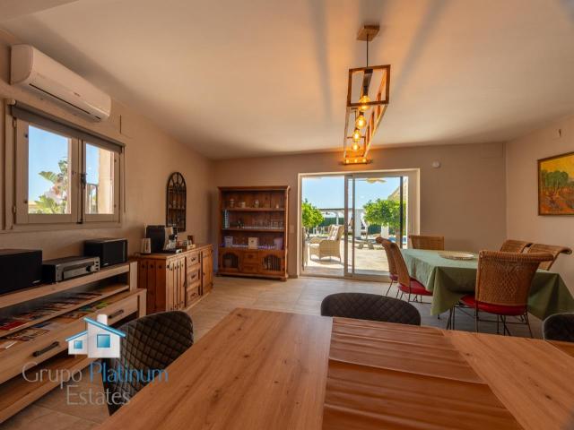 6 bedroom villa in ANTAS