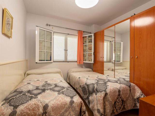 2 bedroom apartamento in EL CALON