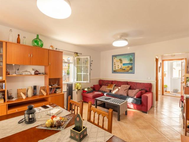 2 bedroom apartamento in EL CALON