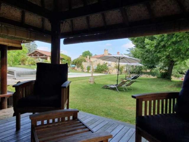 9 bedroom Country House in Auch