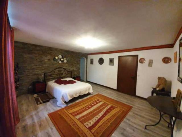 9 bedroom Country House in Auch