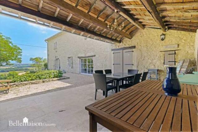 5 bedroom Country House in Castéra-Verduzan