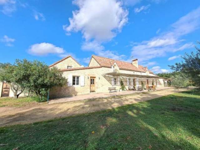 4 bedroom Country House in Condom