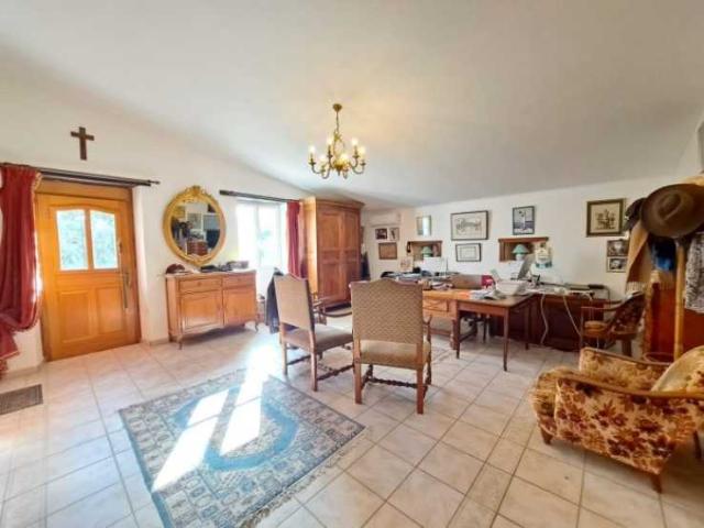 4 bedroom Country House in Condom